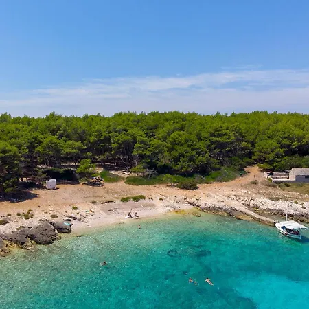 Σπίτι διακοπών 06 *